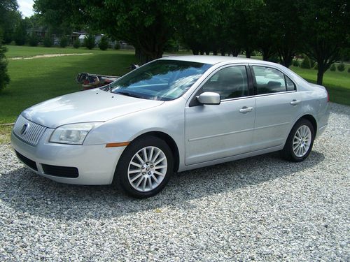 2006 mercury milan v-6 premier loaded leather only 38,000 miles  like fusion