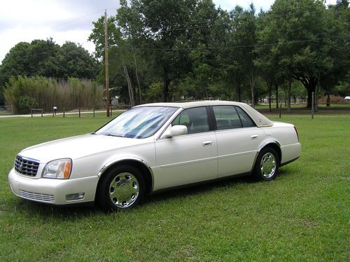 2001 cadillac deville dhs - white