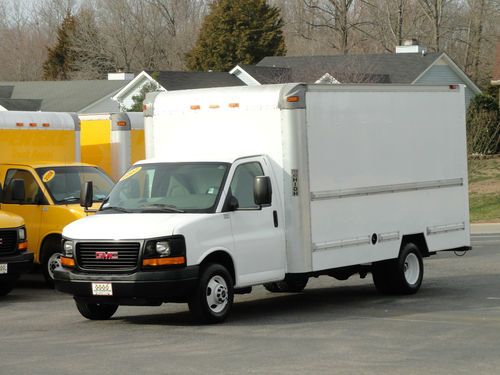 2008 gmc 3500 savana  box truck cube van nashville !!  new white paint cutaway