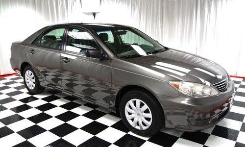 2005 toyota camry std! great shape!  bargain of a lifetime!!  call us now!