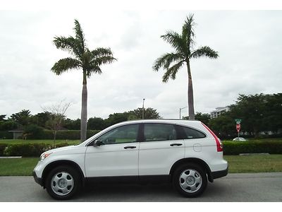 Honda l x crv- front wheel drive--extra clean- great gas mileage-- one owner