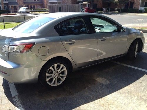 Beautiful 2010 mazda 3s-grand touring-silver