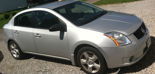 2008 nissan sentra, clean, very well maintained, newer tires battery + more