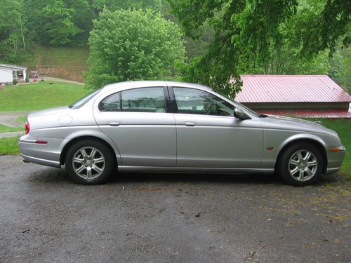 2004 jaguar s-type base sedan 4-door 3.0l