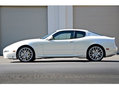 2005 maserati gransport only 18,200 miles! special factory pearl white paint v8