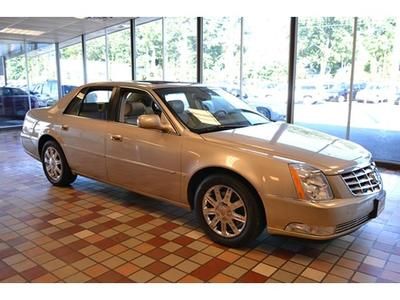 V8 leather tan chrome wheels sunroof low reserve 1-owner clean warranty finance