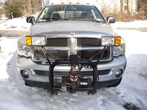2004 dodge ram 2500 4wd with plow only 59925 miles !!!!!!!! low reserve !