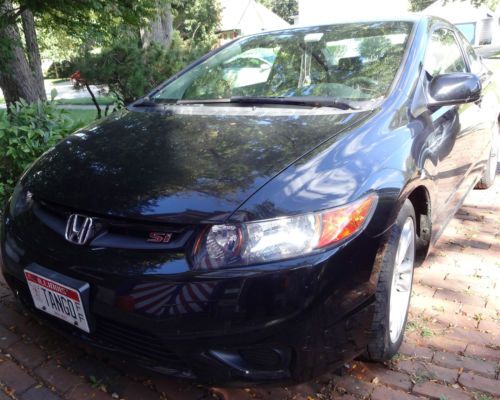 Selling 2006 honda civic si