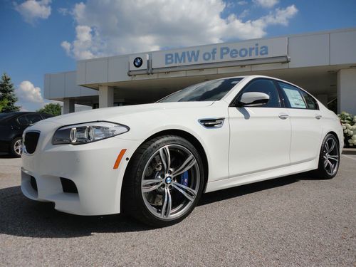 Brand new from bmwofpeoria**execpk/drvass&#039;tpk/20&#034;s/alpine/black**lease/trade