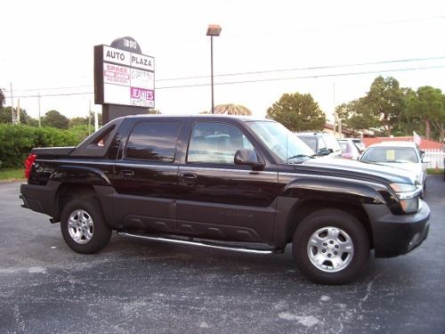 2004 chevy avalanche, no accidents, no rust, florida car, looks and runs great!