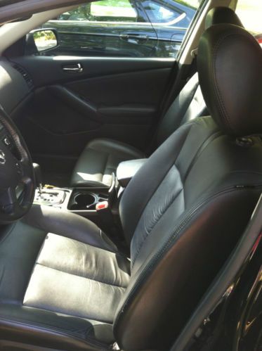 2001 Nissan Altima Gxe >> Find used 2010 Black Nissan Altima SL Loaded Leather/In Dash Navigation/Bluetooth in New City ... 2001 Nissan Altima Gxe >> Find used 2010 Black Nissan Altima SL Loaded Leather/In Dash Navigation/Bluetooth in New City ...