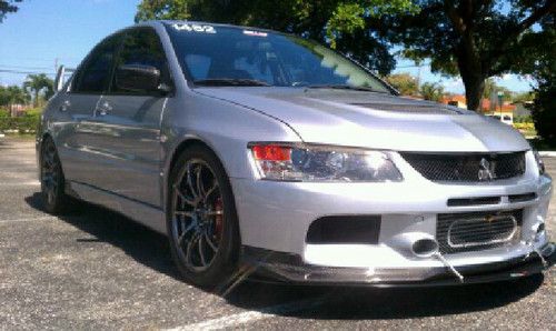 Mitsubishi evolution 9 mr - 2006 excellent condition!!!! this car is a must see!