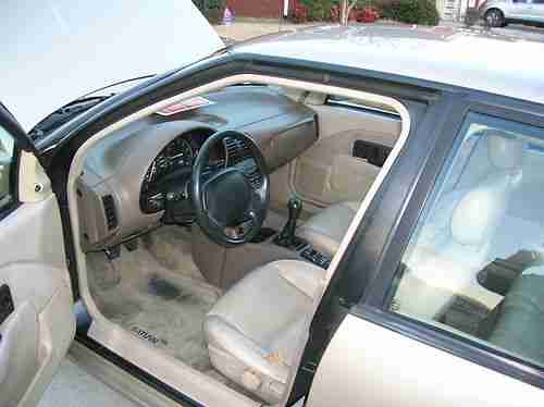 Find Used 1995 Saturn Sl2 Base Sedan 4 Door 1 9l In