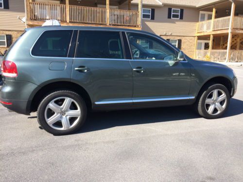 2004 volkswagen touareg v8 sport utility 4-door 4.2l