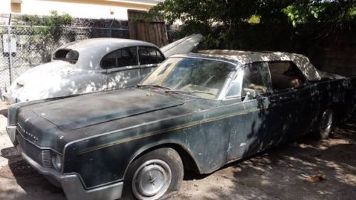 1966 lincoln continental convertible 4 doors suicide