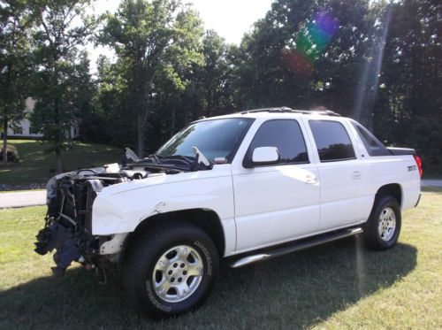 2005 chevrolet avalanche z71 5.3l salvage damaged repairable