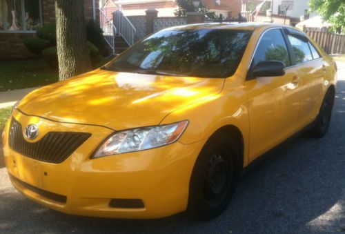 2009 toyota camry hybrid sedan 4-door 2.4l