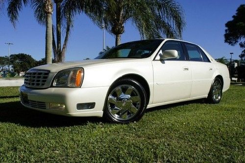 Cadillac dts w/60k miles sunroof bose sound gold package clean carfax &amp; warranty