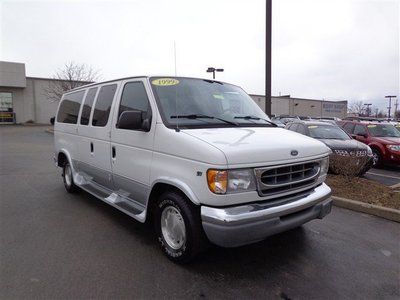 1999 ford econoline passenger van - super clean low miles