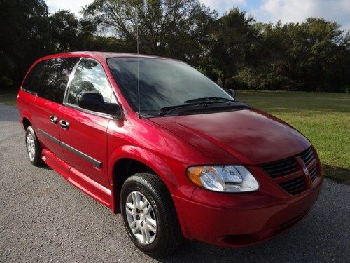 1999 dodge grand caravan wheelchair van vmi in floor conversion only 90k miles