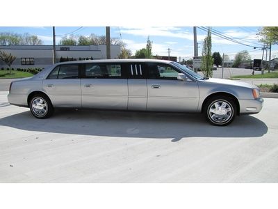 One owner!6 doors limousine! only 18k miles! serviced! superior ! 2004