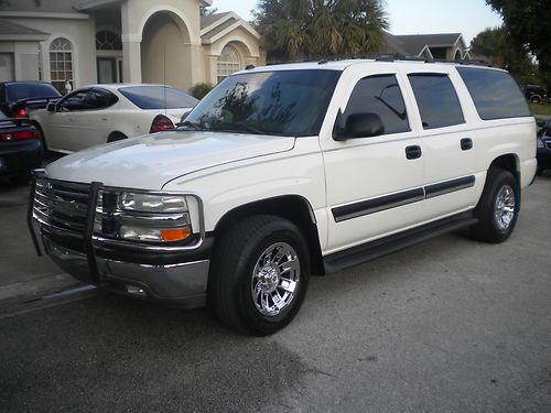 2005 chevrolet suburban 1500 lt sport utility 4-door 5.3l