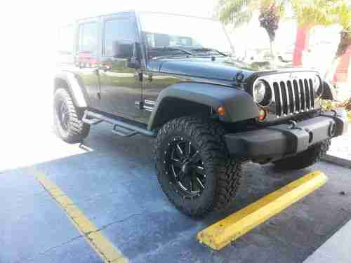 Sell Used 2012 Jeep Wrangler 4 Door Unlimited Lifted Hard Top