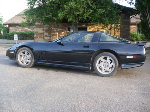 1990 corvette zr1 (clone)