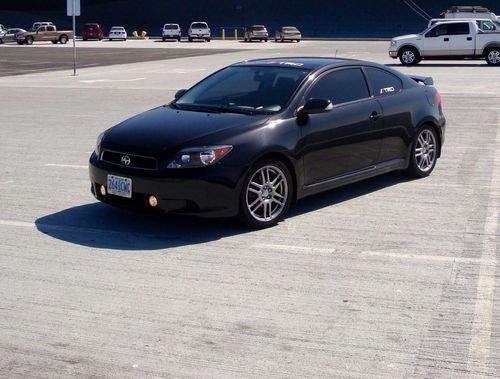 2007 scion tc with extras, clean title, lots of trd parts!