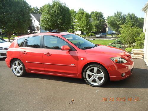 2005 mazda3 grand touring with $9k sound/entertainment system 5dr hb
