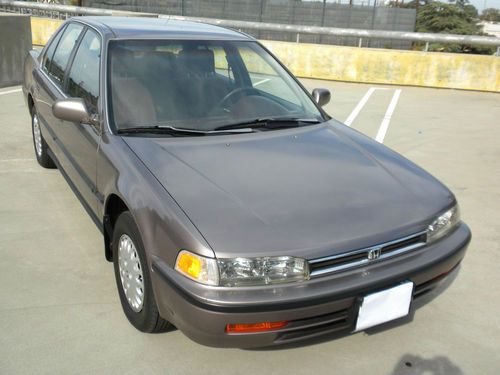 Sell used 1993 Honda Accord LX Sedan 4-Door 2.2L in ... Sell used 1993 Honda Accord LX Sedan 4-Door 2.2L in ...