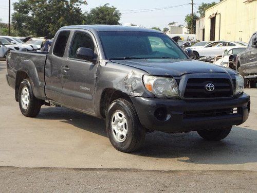 09 toyota tacoma salvage repairable rebuilder only 76k miles will not last runs!