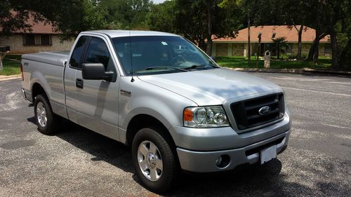 2006 f150 stx, ext cab, new tires &amp; brakes, low miles, need nothing