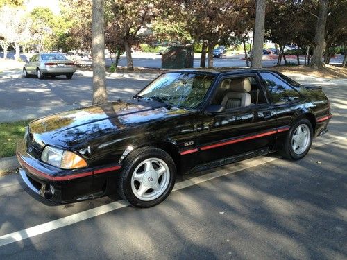 1988 ford mustang gt 5.0 hatch 5spd low miles in beautiful condition runs great