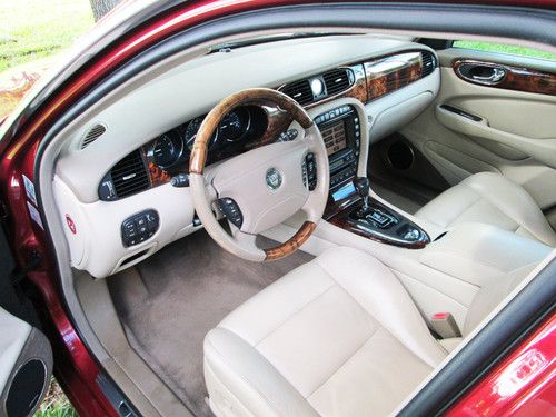 2004 jaguar xjr sedan 4-door 4.2l supercharged | loaded &amp; exquisite