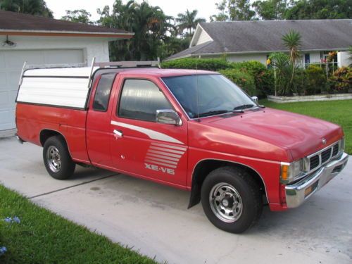 1995 nissan pickup xe v6 extended cab pickup and topper