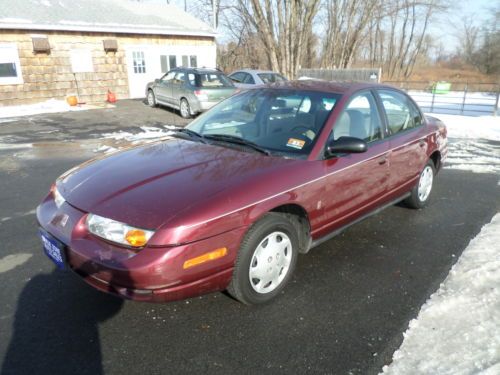 No reserve 2001 saturn sl1 newer tires only 164k miles!!