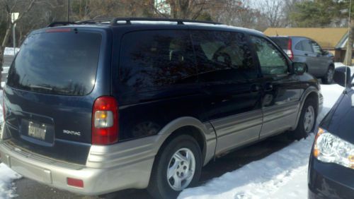 1999 pontiac montana minivan