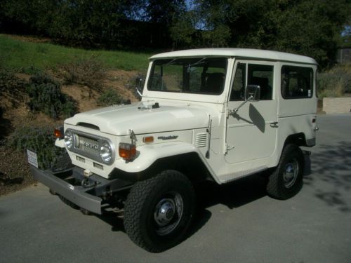 1974 toyota land cruiser  fj40: very clean excellent mechanical