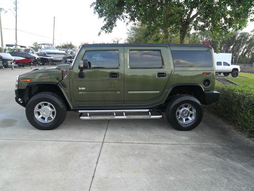 2003 hummer h2 base sport utility 4-door 6.0l  very good condition!