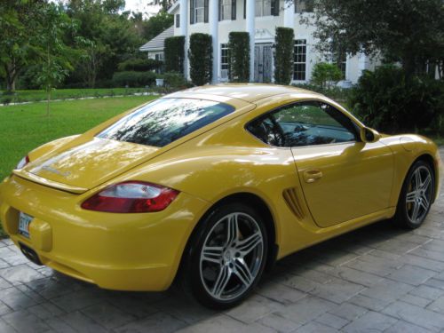 Cayman s - speed yellow, sport chrono pkg, sport pkg 6-speed, 19&#034; turbo wheels