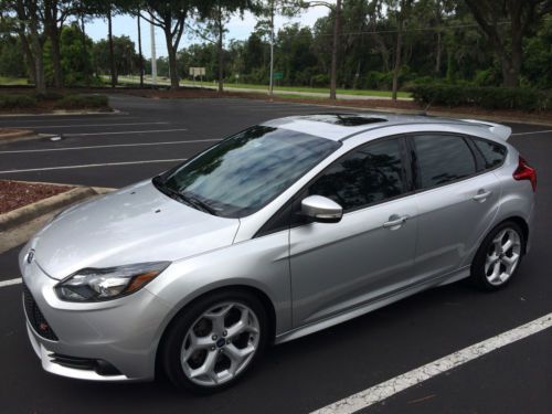 2013 ford focus st - st3 - ingot silver - fully loaded - immaculate - 12,481 mi