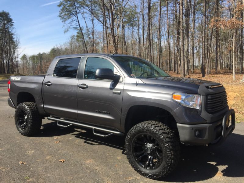 Purchase used 2016 Toyota Tundra Limited Extended Crew Cab Pickup 4