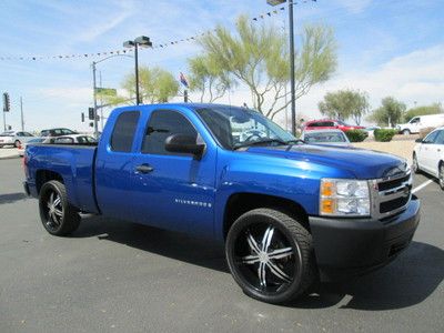 2008 blue v8 automatic miles:25k pickup truck