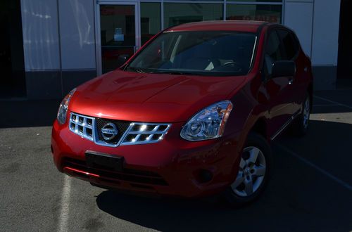 2013 nissan rogue awd "s" model low low miles, cheap, a steal, wont last