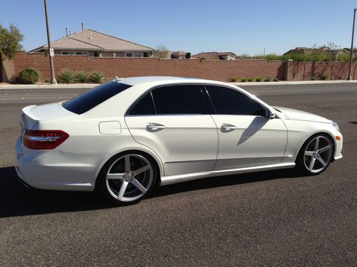 2010 mercedes-benz e550 sedan 4-door 5.5l amg / vossen 20" wheels mint!!!