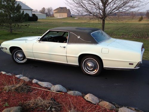 1969 thunderbird tudor landau. super low mile factory original !!!