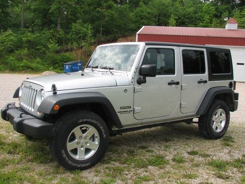 2012 jeep wrangler unlimited sport 4x4 auto 3.6l vvt all power only 4k miles