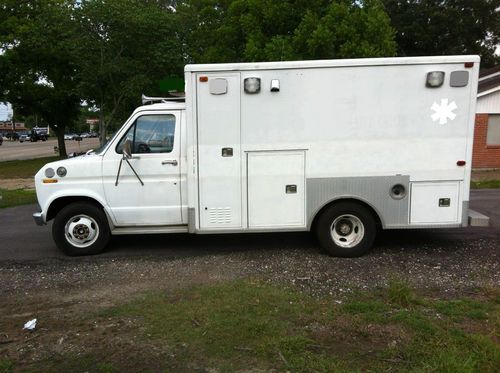 1990 ford e350 ambulance