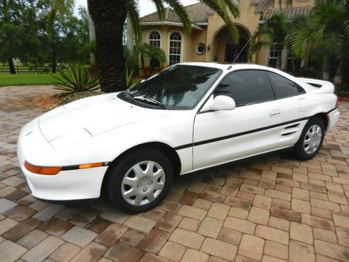 Gorgeous 1992 toyota mr2, sunroof, automatic, low miles, original, no reserve!